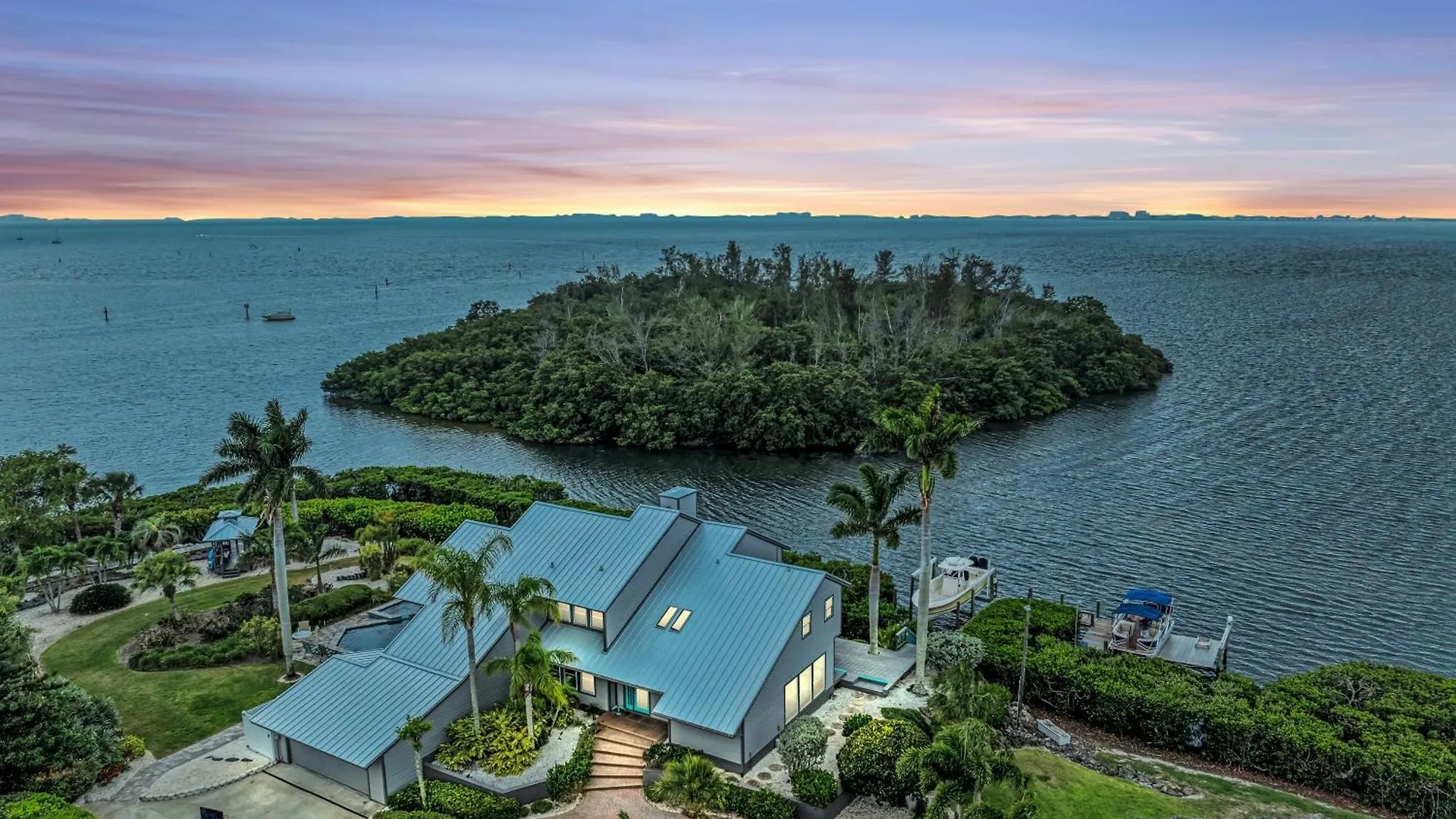 Bay House Retreat Managed By Beach Retreats Bradenton United States